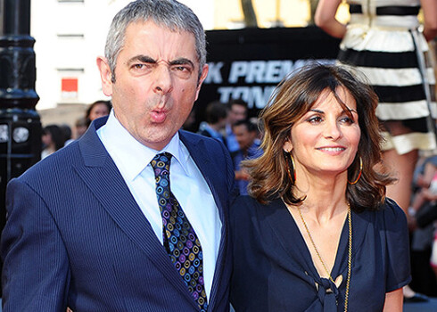 Atkinsons un Sestrija apprecējās 1990. gadā, bet pagājušogad viņu 24 gadus ilgā laulība izjuka.