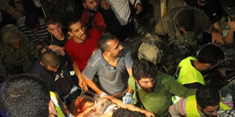 Vismaz 37 cilvēki zaudējuši dzīvību spridzinātāju pašnāvnieku uzbrukumā Beirūtā. FOTO