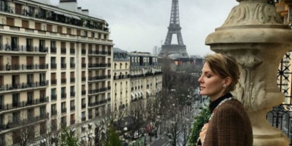 Рената Литвинова, находящаяся в Париже с дочерью: «Я теперь не знаю, когда вернусь»