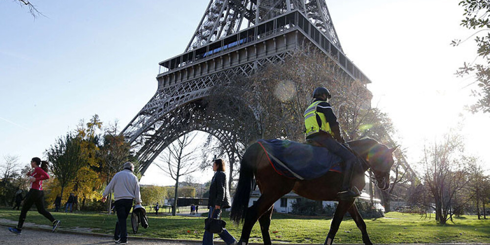 Kā brīvdienu galamērķi Parīzi uz kādu laiku var aizmirst, prognozē tūrisma eksperte