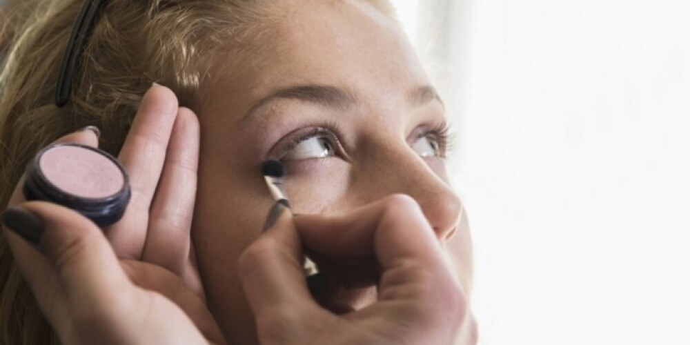 Утренний макияж: 5 советов, как сэкономить время
