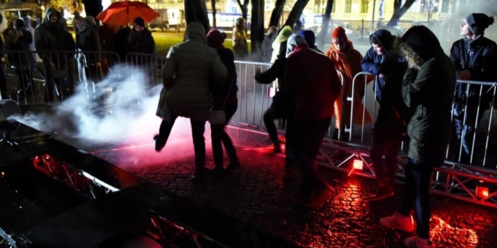 Noslēdzies gaismas festivāls "Staro Rīga 2015",  noskaidroti skatītāju iemīļotākie objekti. FOTO