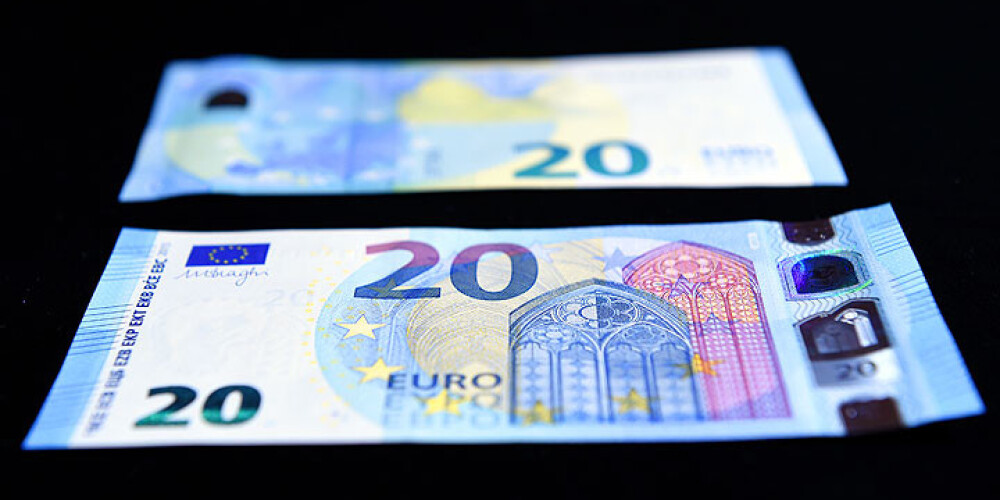 Apgrozībā nonāk jaunās 20 eiro banknotes
