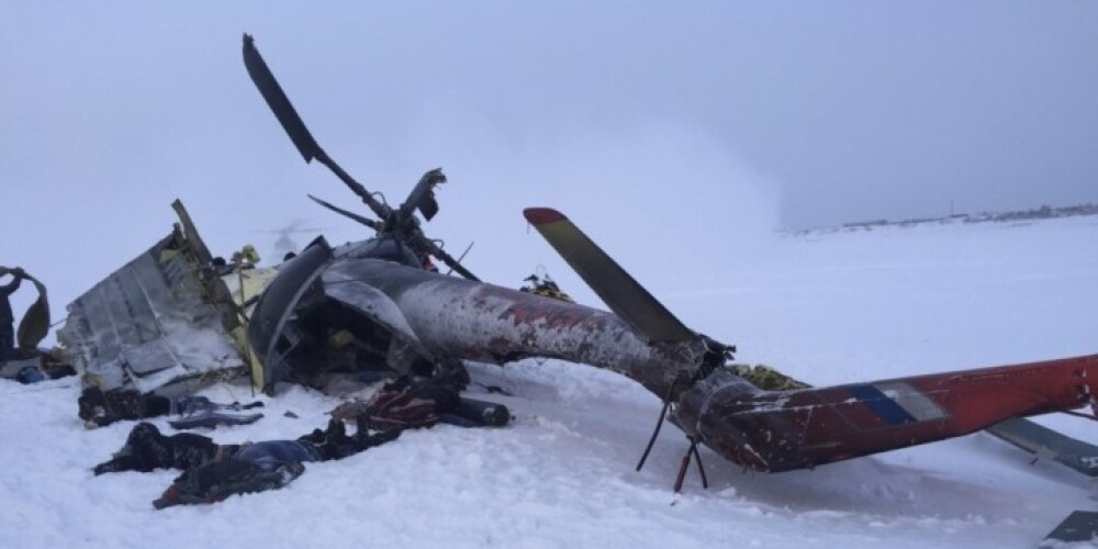 Krasnojarskā nogāzies lidaparāts, desmit mirušie un 15 cilvēki ļoti smagā stāvoklī reanimācijā. FOTO