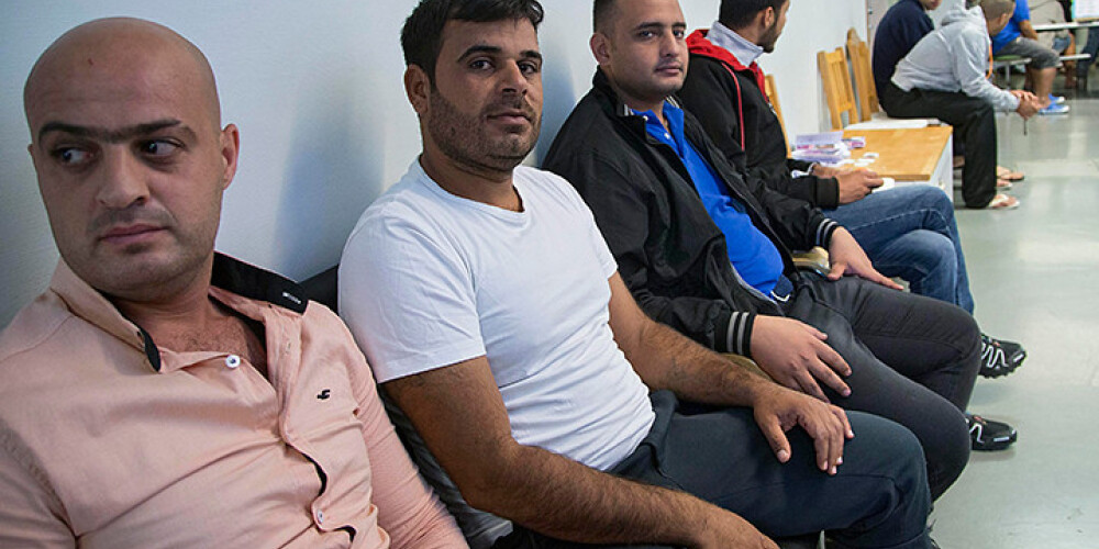 Norvēģija afgāņu avīzēs brīdina potenciālos patvēruma meklētājus par deportēšanu