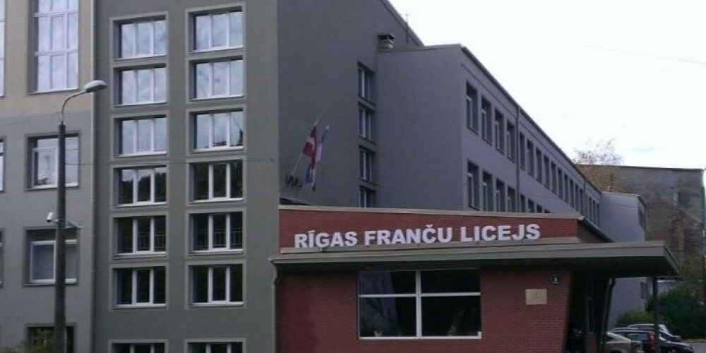 Rīgas Franču licejs paplašinās mācību telpas