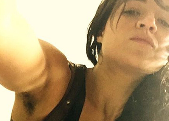 Звезда «Форсажа» похвасталась небритыми подмышками