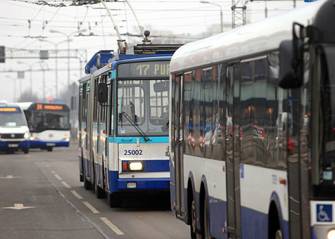 Sabiedriskā transporta monitoros varēs aplūkot studentu veidotus video