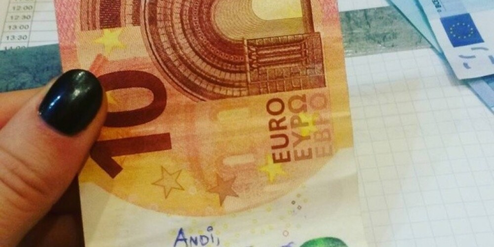 Dienas bilde: Jāņa satriecošā nakts 10 eiro vērtībā