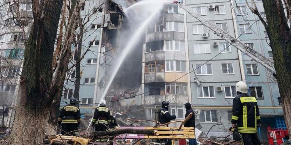 Nelaime Volgogradā - daudzstāvu namā uzsprāgusi gāze; ir mirušie un vairāki pazudušie