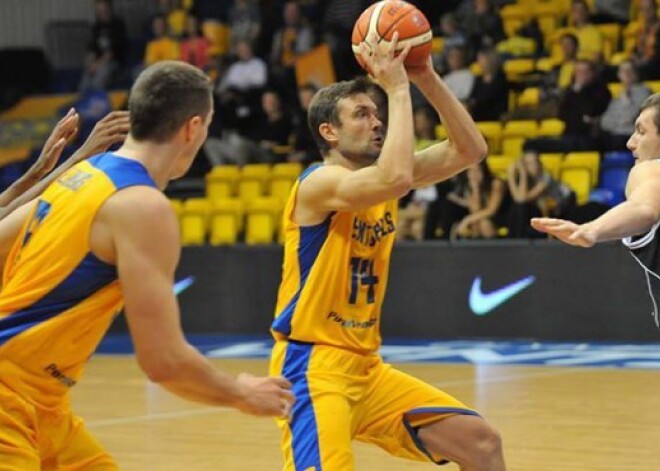 Janičenokam un "Ventspils" basketbolistiem - skaista uzvara pār beļģiem