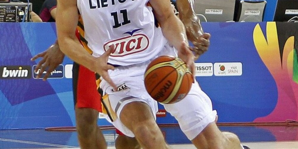 NBA basketbolists panāk, ka ir dzimis Lietuvā, nevis PSRS