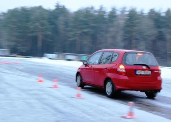 Biķerniekos notiks drošas ziemas braukšanas konsultācijas