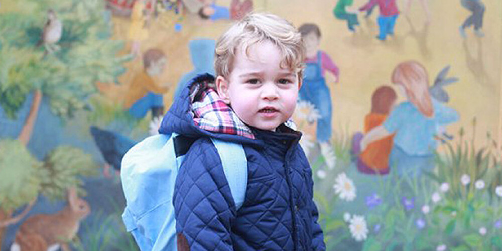 Hercogienes Ketrīnas un prinča Viljama dēls princis Džordžs sācis bērnudārza gaitas. FOTO