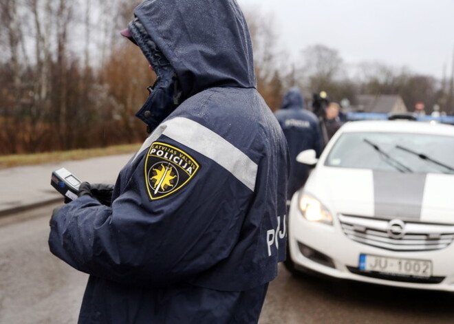 Latvijā trūkst policistu; vislielākais likumsargu trūkums ir Rīgā