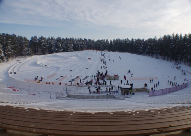 Rīgas Sniega parks Mežaparkā paplašinās