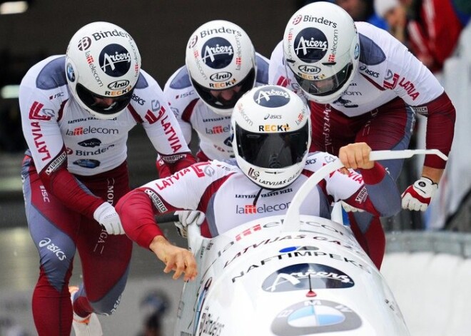 Abi Latvijas bobsleja četrinieki labāko astotniekā Pārksitijas posmā