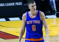 Ņujorkas "Knicks" garie spēlētāji (viņu vidū arī Kristaps Porziņģis) nekādi nespēja neitralizēt masīvo Marku Gasolu.