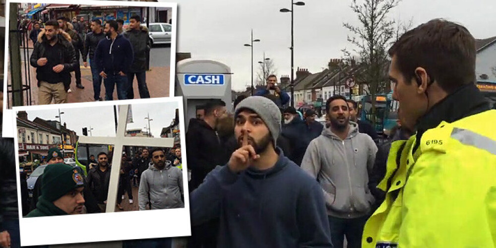 Angļi iziet musulmaņu pārņemtajās Lūtonas ielās. Lūk, ar ko viņi saskārās. VIDEO