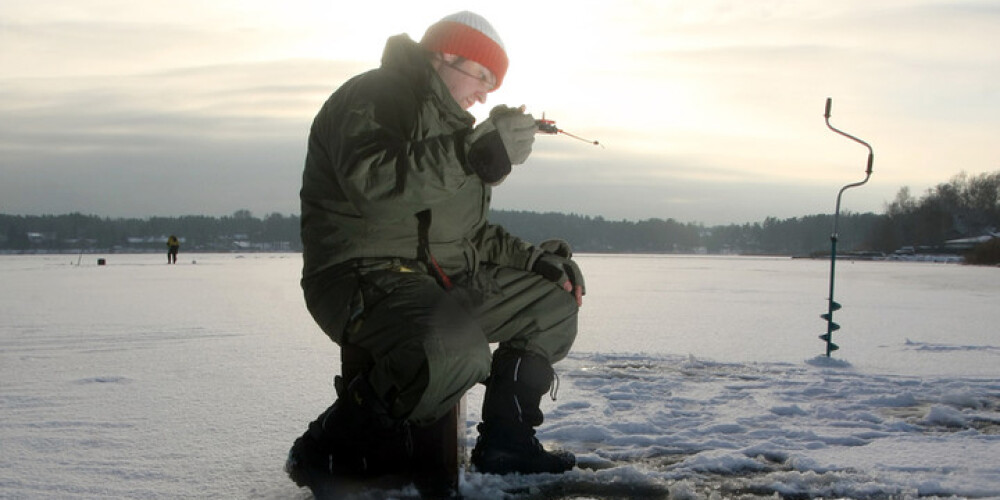 Aizliedz atrasties uz visu Rīgas ūdenstilpju ledus