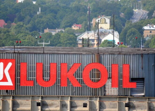 Paziņo par "Lukoil" benzīntanku tīkla pārdošanu - turpmāk īpašnieki būs "AMIC Energy"