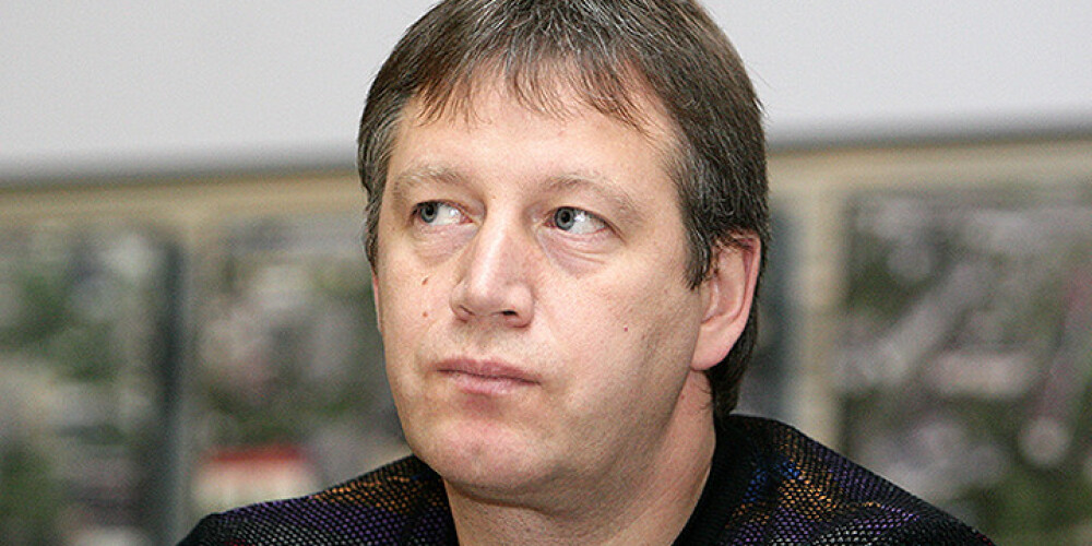 Apcietināta VNĪ amatpersona Kostigovs, kurš mēģinājis pretlikumīgi iegūt ziņas par valsts militāro drošību