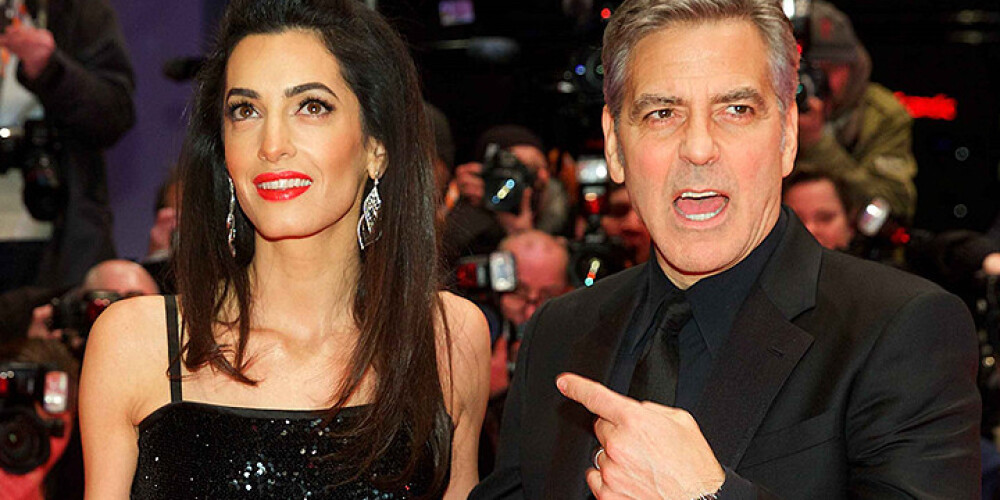 Жена Клуни затмила мужа на красной дорожке Берлинского кинофестиваля