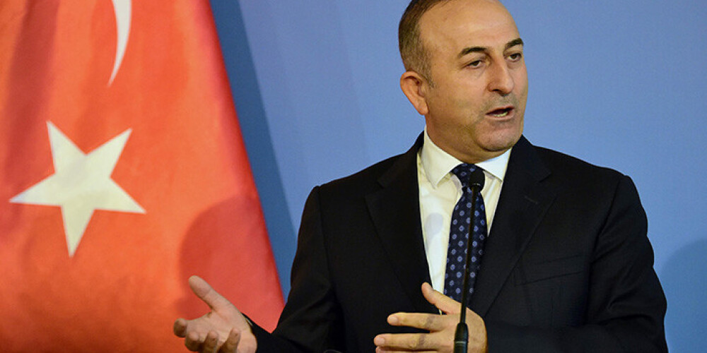 Turcija un Saūda Arābija apsver uzsākt sauszemes operāciju pret "Islāma valsti" Sīrijā
