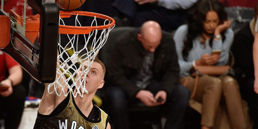 Porziņģis NBA Uzlēcošo zvaigžņu mačā gūst 30 punktus. VIDEO