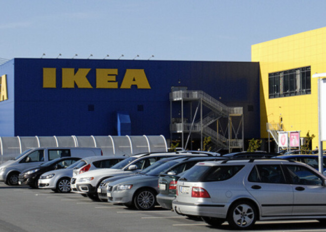 Zviedrijas mēbeļu gigantu IKEA apsūdz par 1 miljarda eiro nesamaksāšanu nodokļos