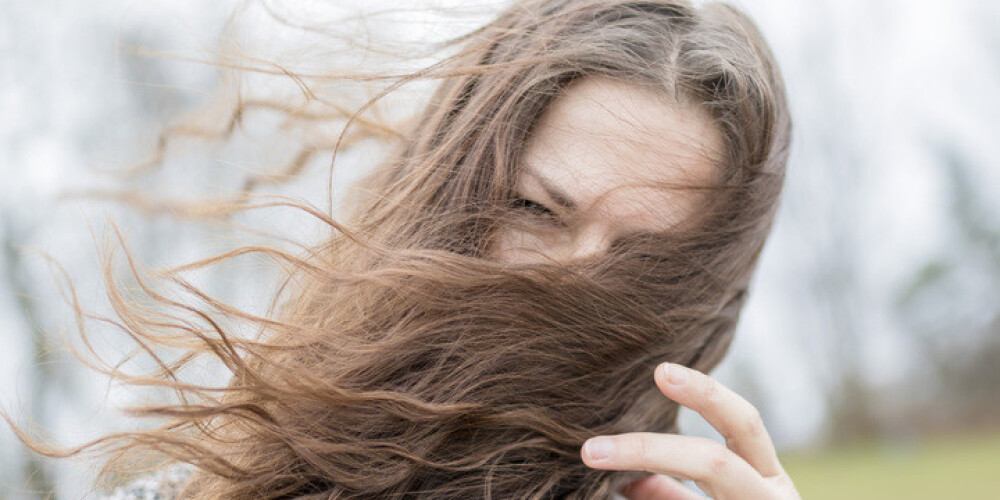 9 ошибок, которые делают ваши волосы редкими и тонкими