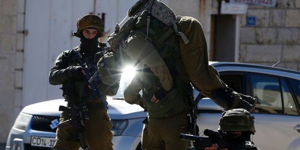 Izraēlas kareivjiem pavēlēts nēsāt ieročus uz mājām, tātad pat ārpus darba laika