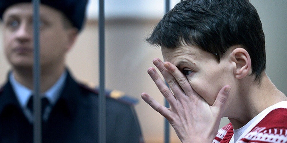 Krievijas prokurors prasa Ukrainas lidotājai Savčenko 23 gadu cietumsodu