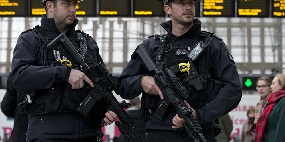 Britu policija brīdina par vērienīgiem teroristu plāniem, vēlas uzbrukt "Rietumu dzīvesveidam"