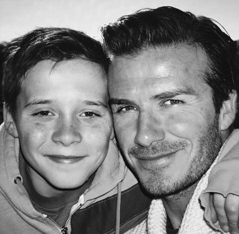 В день рождения Бруклина Дэвид Бэкхем опубликовал в соцсетях трогательное фото с сыном