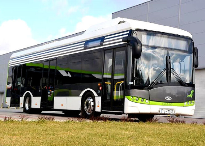 No 12. marta vairākos autobusu maršrutos kursēs izmēģinājuma "Solaris" elektroautobuss