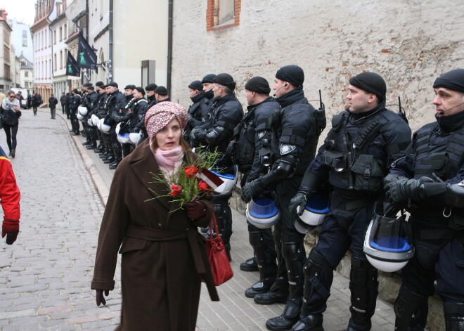 Leģionāru piemiņas gājiens Rīgā 2016. gada 16. martā