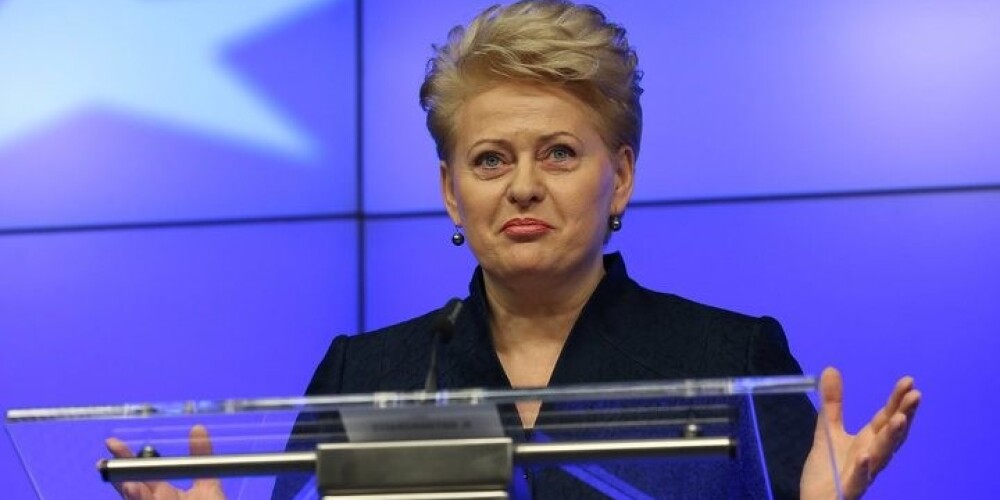 Lietuvas prezidente: "Eiropa ekonomiskajiem migrantiem uz laiku ir jāslēdz"