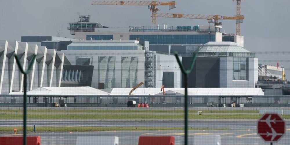 Briseles lidosta būs slēgta arī šodien
