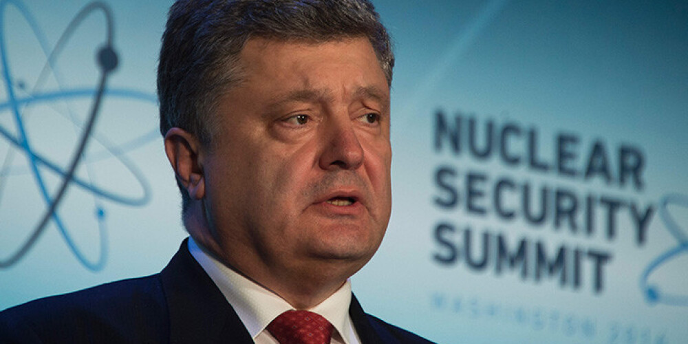Ukrainas partijas līderis vēlas ierosināt Porošenko impīčmentu