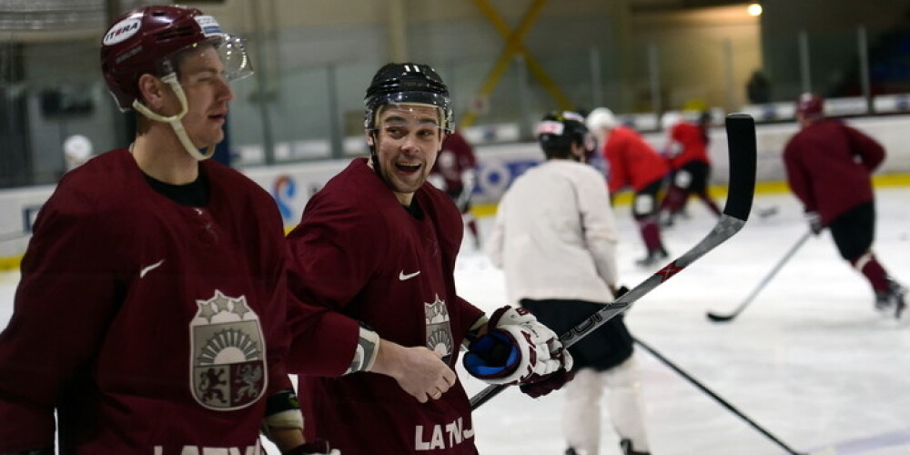 Zināms Latvijas hokeja izlases sastāvs pirmajām pārbaudes spēlēm