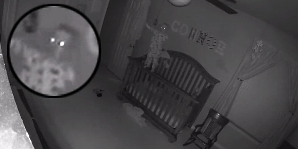 Mazuļu kamera nakts vidū nofilmē šaušalīgu VIDEO