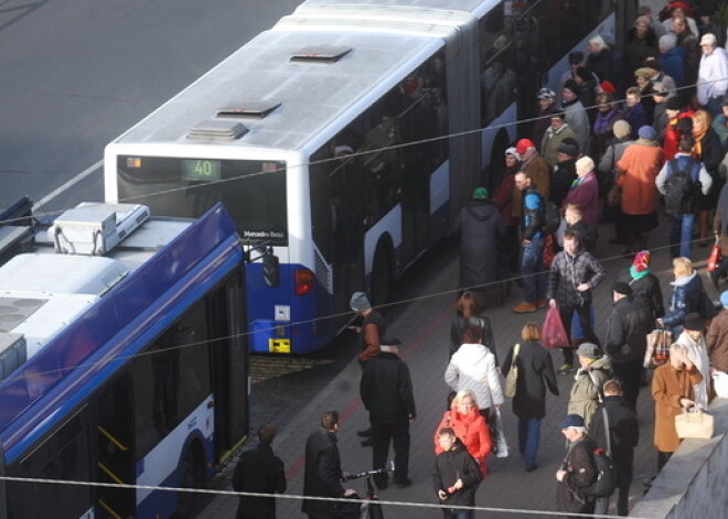 Arī Jūrmala nekompensēs iedzīvotājiem atlaides Rīgas sabiedriskajā transportā