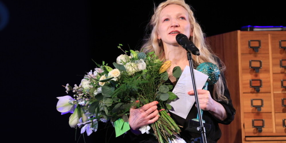 Krodera balvu saņēmusi JRT aktrise Guna Zariņa