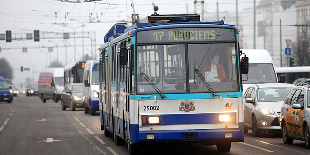 Martā sabiedriskajā transportā pārvadāti vairāk nekā 12 miljoni pasažieru