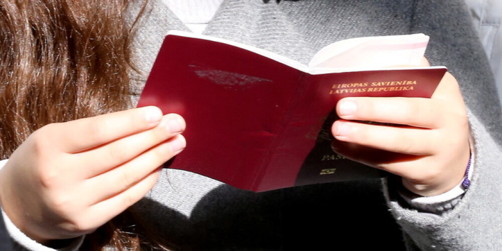 Saskaitīts, cik daudz pasu izgatavojis migrācijas dienests pastāvēšanas 25 gados