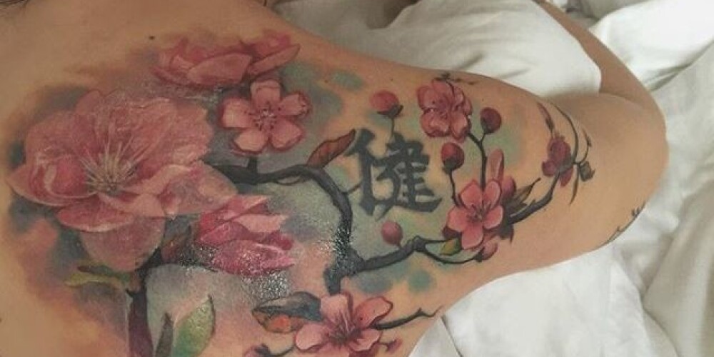 Экс-супруга Бориса Грачевского шокировала новой татуировкой