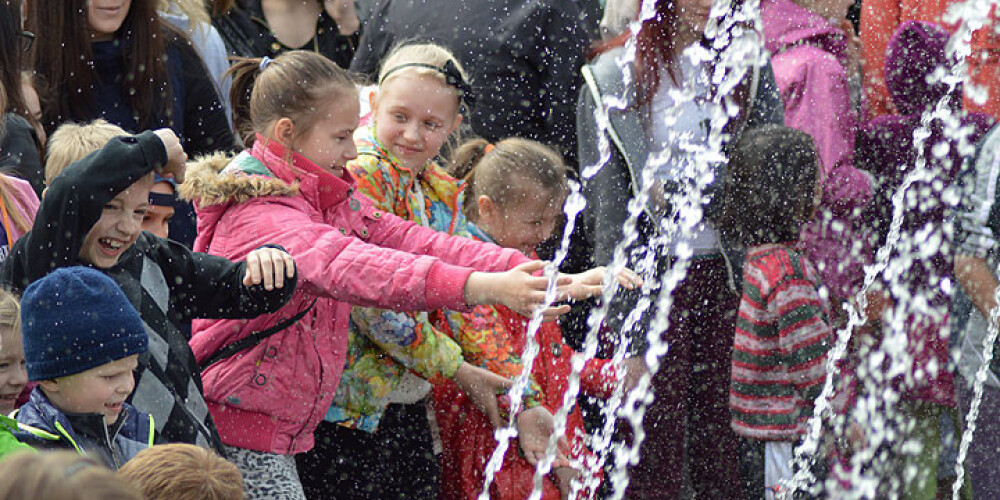 Lai stiprinātu Ģimenes dienas svinēšanas tradīcijas Latvijā, bērnudārzi aicināti piedalīties konkursā