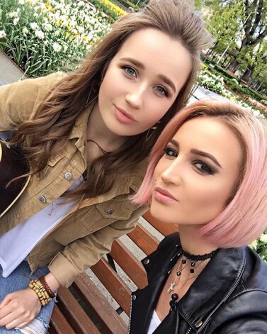 Клава Кока и Ольга Бузова представили свою совместную работу