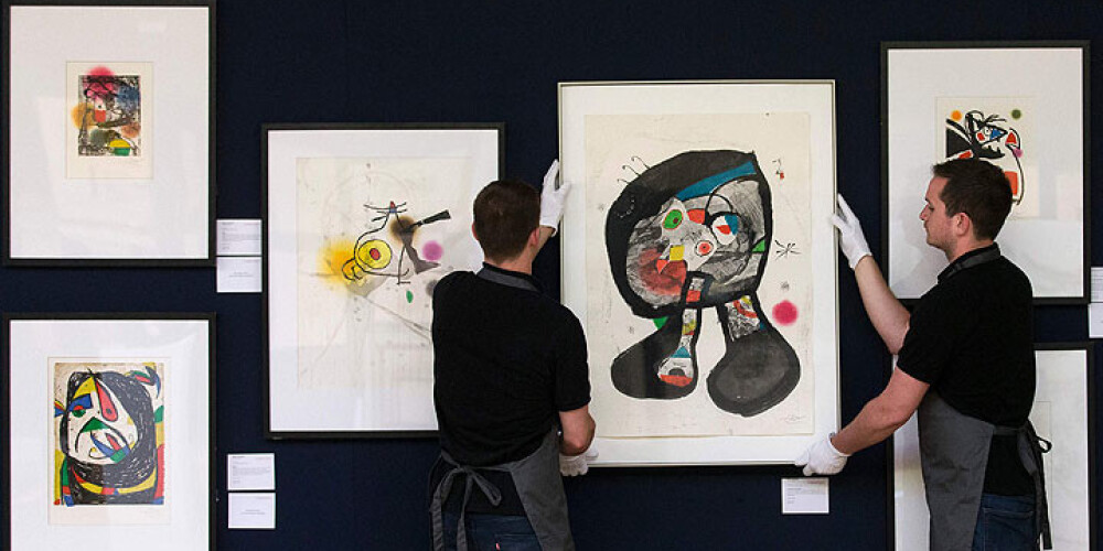 Mazdēls izsolīs spāņu mākslinieka Žuana Miro darbus, lai palīdzētu bēgļiem